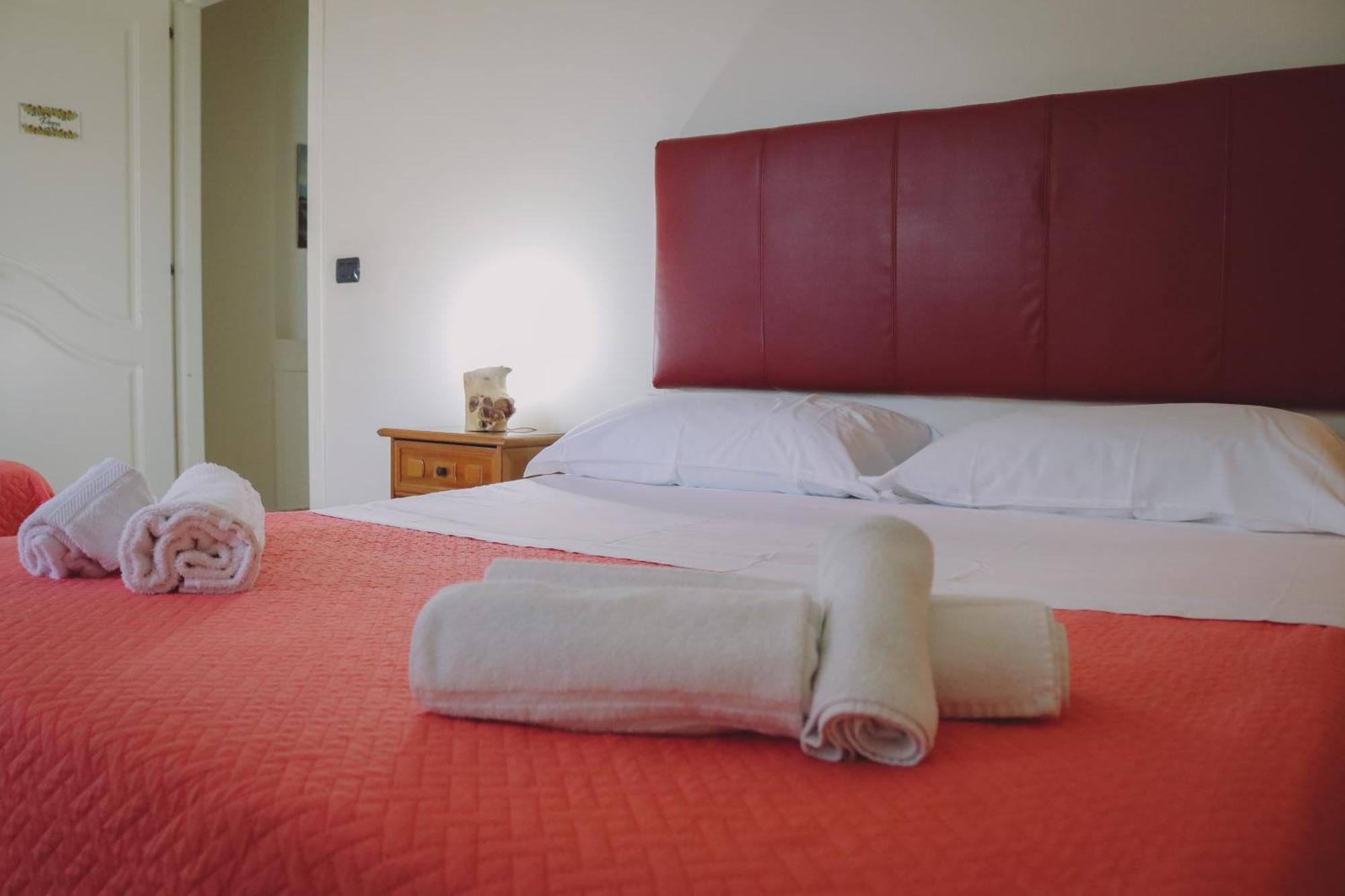 Ranch Simeto Otel Paterno  Dış mekan fotoğraf